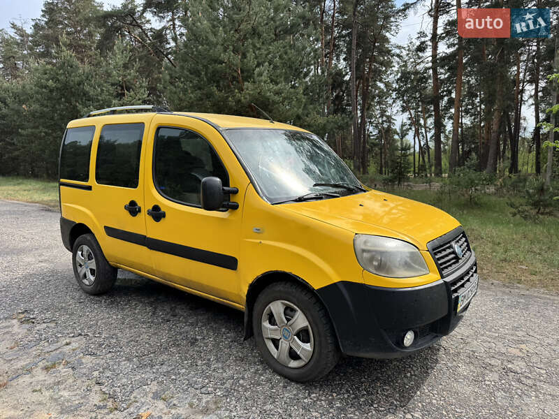 Мінівен Fiat Doblo 2006 в Охтирці