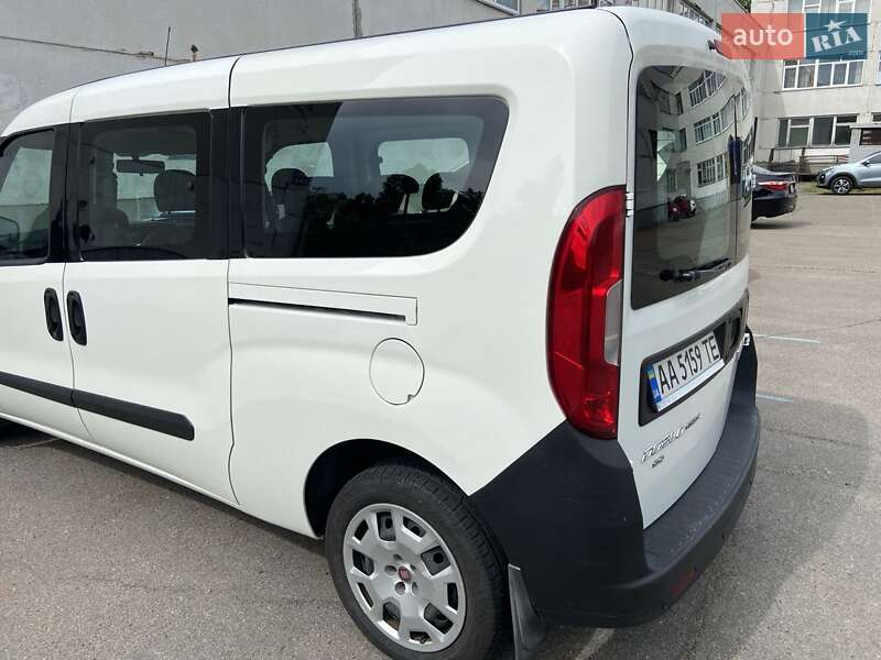 Мінівен Fiat Doblo 2017 в Києві