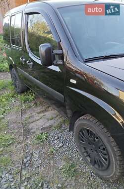 Минивэн Fiat Doblo 2006 в 