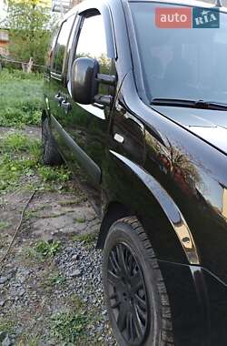 Минивэн Fiat Doblo 2006 в 