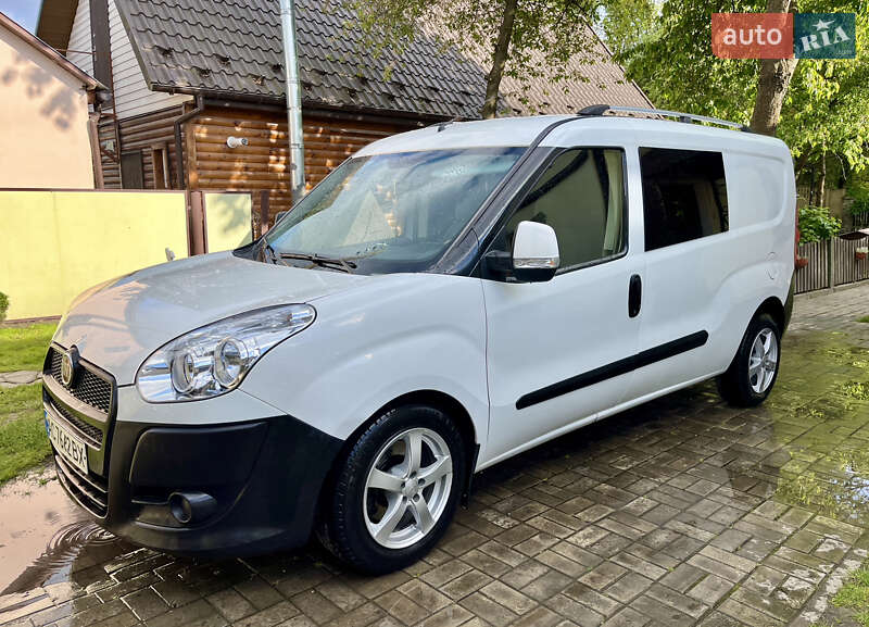 Минивэн Fiat Doblo 2013 в Луцке