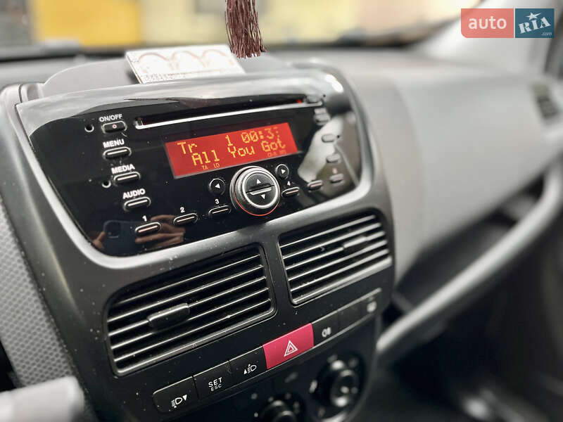 Минивэн Fiat Doblo 2013 в Луцке