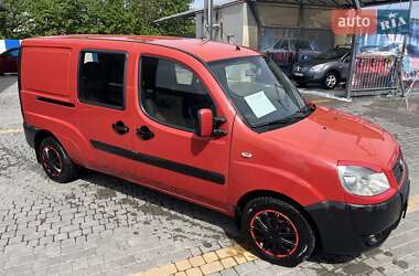 Минивэн Fiat Doblo 2006 в 