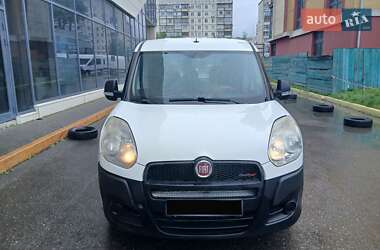 Мінівен Fiat Doblo 2011 в Чернівцях
