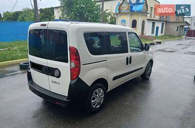 Мінівен Fiat Doblo 2011 в 