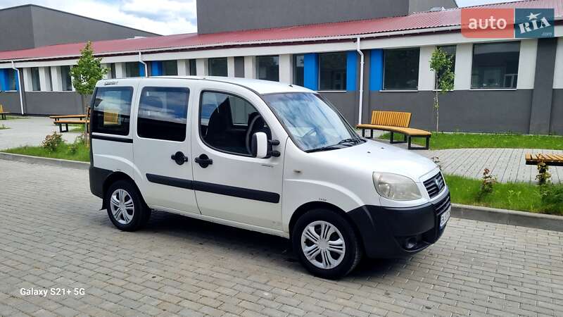 Мінівен Fiat Doblo 2006 в 