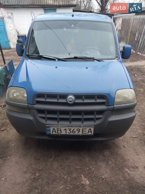 Мінівен Fiat Doblo 2004 в 