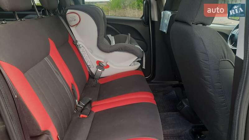 Минивэн Fiat Doblo 2015 в Здолбунове фото 21 Минивэн Fiat Doblo 2015 в Здолбунове