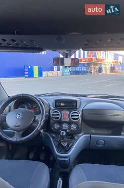 Мінівен Fiat Doblo 2005 в 