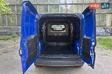 Вантажний фургон Fiat Doblo 2010 в 