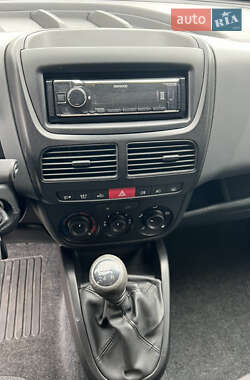 Минивэн Fiat Doblo 2010 в 