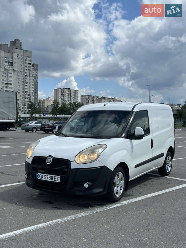Fiat Doblo 2011