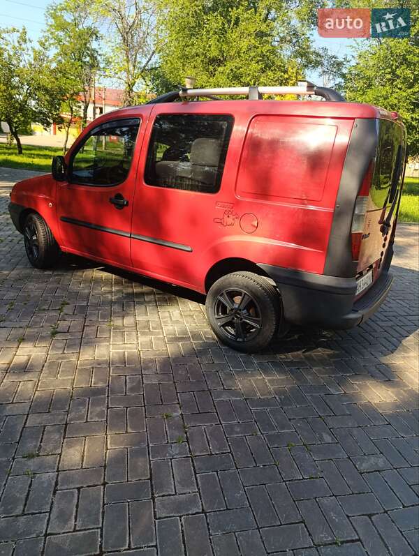 Минивэн Fiat Doblo 2003 в Краматорске