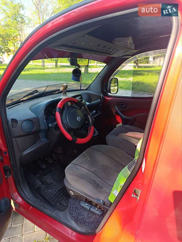 Минивэн Fiat Doblo 2003 в Краматорске