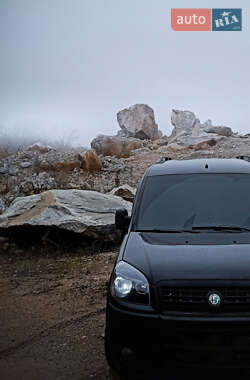 Грузопассажирский фургон Fiat Doblo 2007 в 