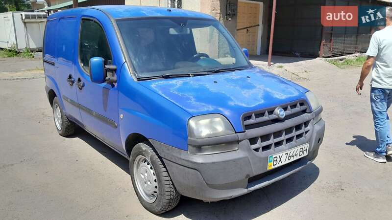 Грузовой фургон Fiat Doblo 2004 в Гайсине