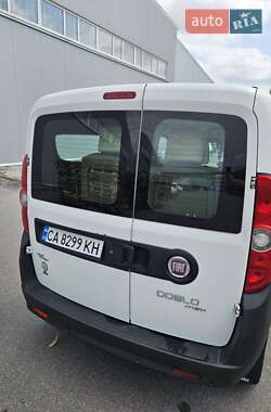 Минивэн Fiat Doblo 2011 в 