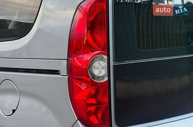 Минивэн Fiat Doblo 2012 в 
