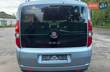 Минивэн Fiat Doblo 2012 в 