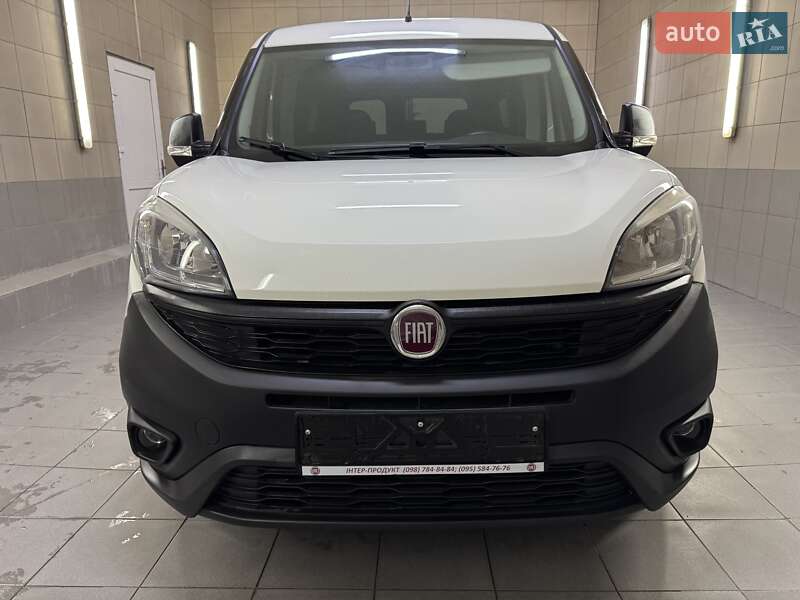 Мінівен Fiat Doblo 2016 в Умані