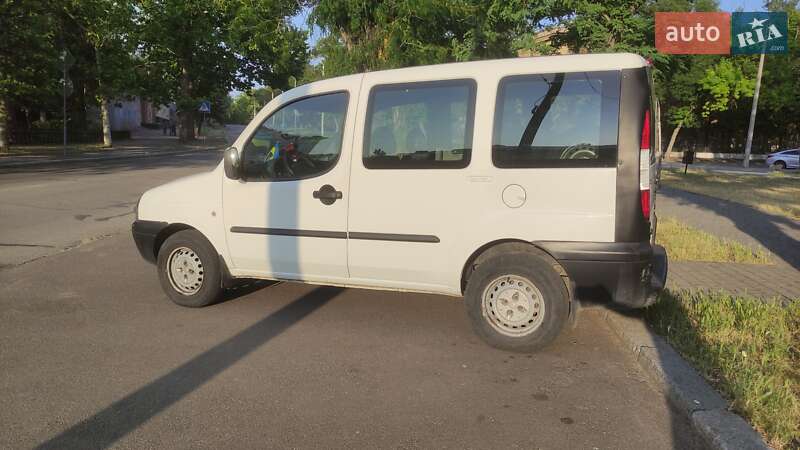 Минивэн Fiat Doblo 2004 в Николаеве