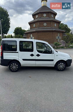 Минивэн Fiat Doblo 2006 в 