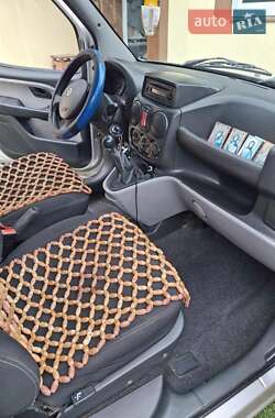 Минивэн Fiat Doblo 2006 в 