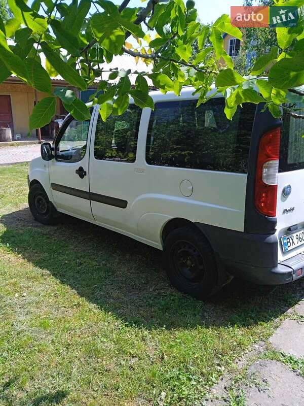 Минивэн Fiat Doblo 2006 в Ярмолинцах