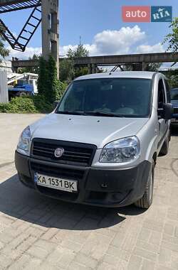 Минивэн Fiat Doblo 2012 в Киеве