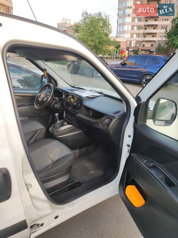 Грузовой фургон Fiat Doblo 2016 в Броварах