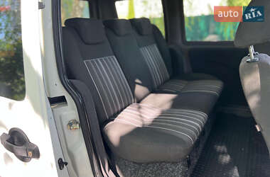 Минивэн Fiat Doblo 2006 в 
