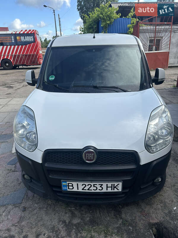 Грузовой фургон Fiat Doblo 2013 в Кременчуге