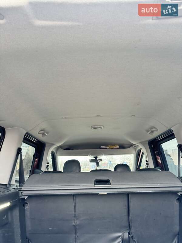 Минивэн Fiat Doblo 2016 в Киеве фото 14 Минивэн Fiat Doblo 2016 в Киеве