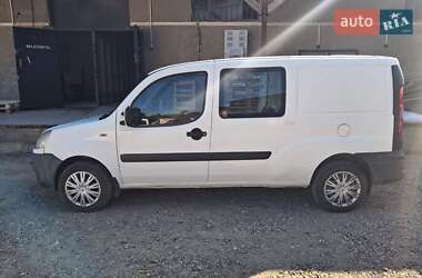 Минивэн Fiat Doblo 2009 в 