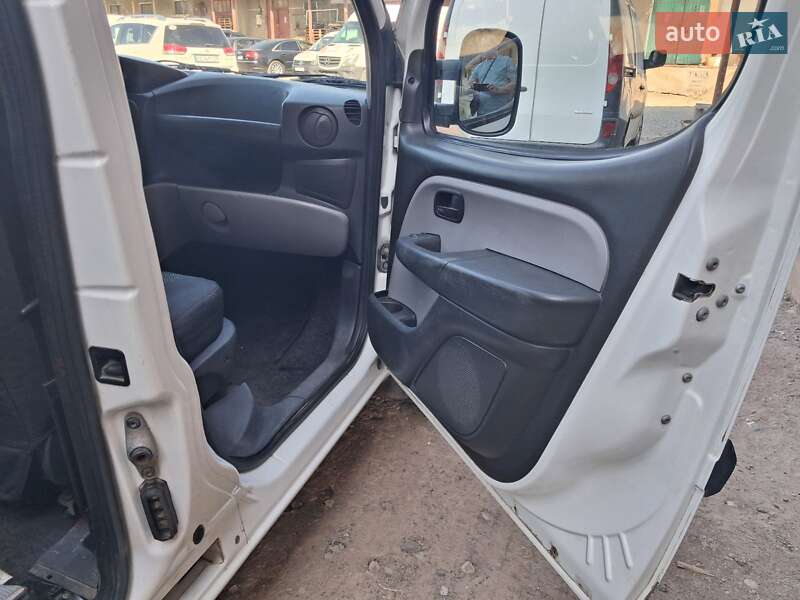 Минивэн Fiat Doblo 2009 в Черновцах