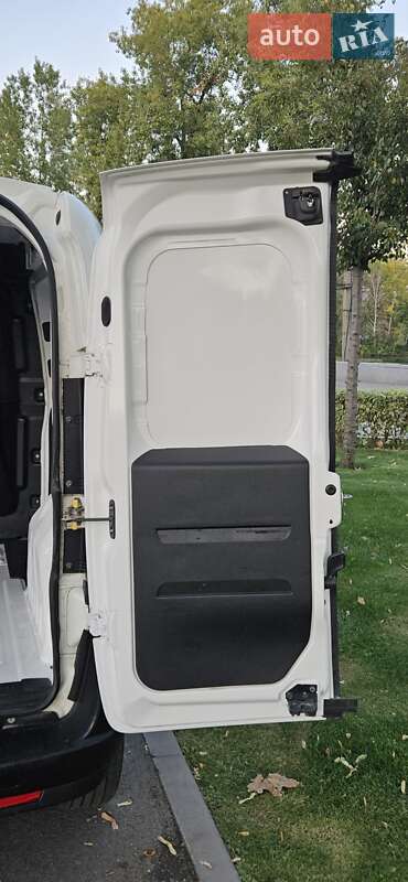Грузовой фургон Fiat Doblo 2016 в Днепре