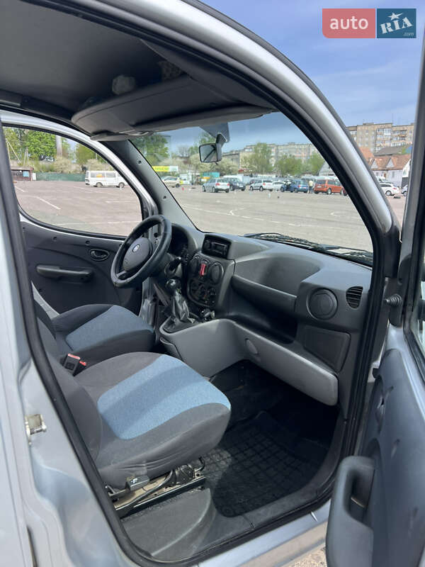 Минивэн Fiat Doblo 2013 в Ровно фото 4 Минивэн Fiat Doblo 2013 в Ровно