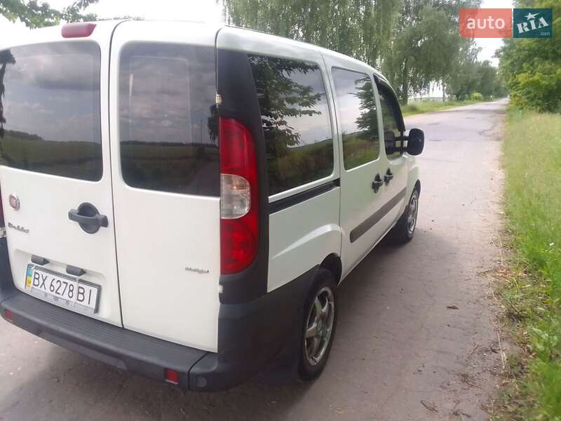 Минивэн Fiat Doblo 2008 в Белогорье
