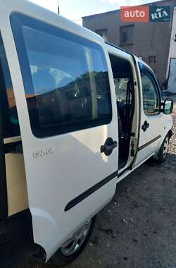 Минивэн Fiat Doblo 2004 в 