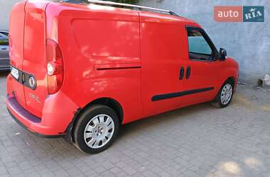 Грузовой фургон Fiat Doblo 2011 в 