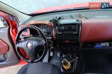Грузовой фургон Fiat Doblo 2011 в 