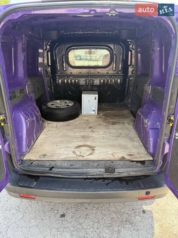 Грузовой фургон Fiat Doblo 2011 в Харькове