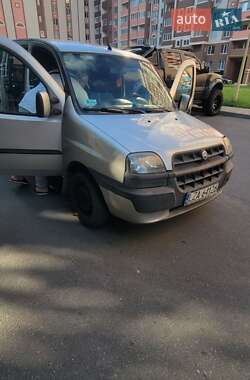 Минивэн Fiat Doblo 2004 в Киеве