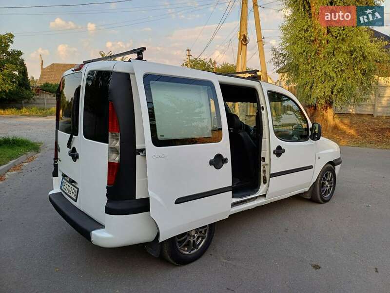 Мінівен Fiat Doblo 2005 в Дніпрі