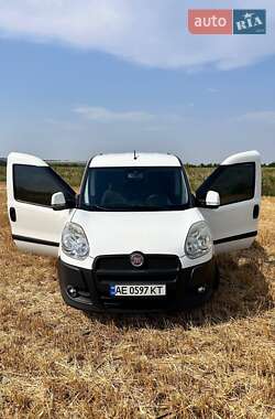 Минивэн Fiat Doblo 2011 в 