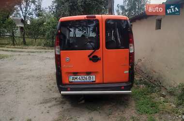 Минивэн Fiat Doblo 2010 в 