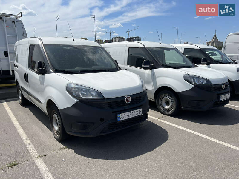 Вантажний фургон Fiat Doblo 2018 в Києві