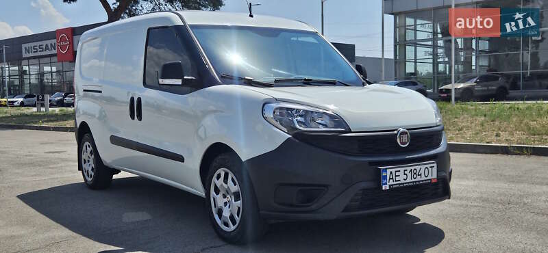 Вантажний фургон Fiat Doblo 2016 в Дніпрі