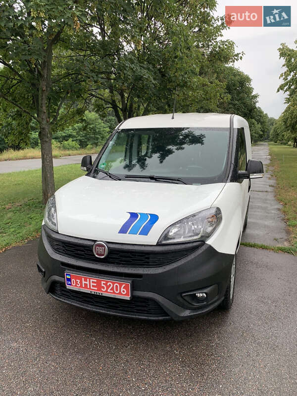 Грузовой фургон Fiat Doblo 2020 в Киеве