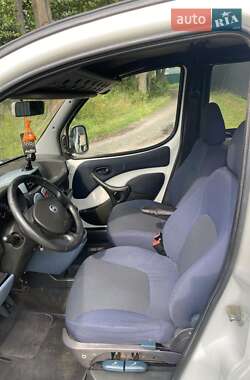 Минивэн Fiat Doblo 2005 в 